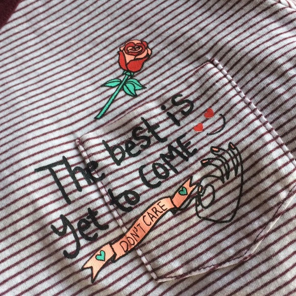 Shirt - Picture 2 of 2